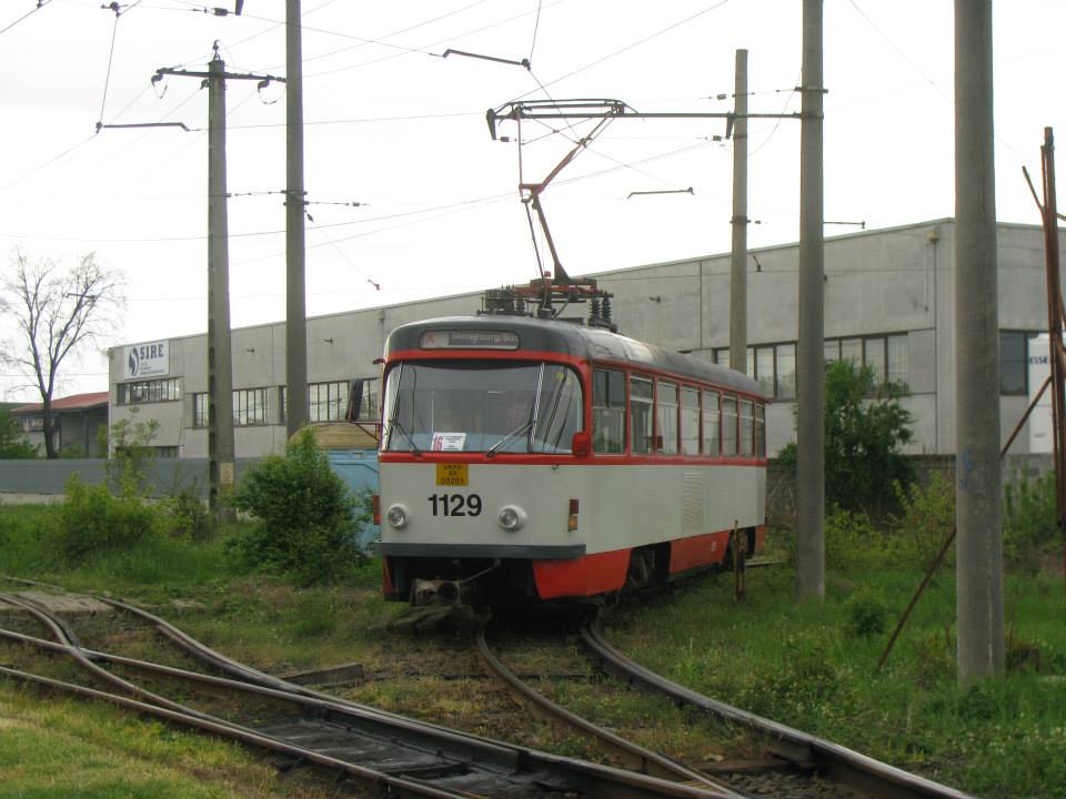 Arad tram T4 na konečné SERE 